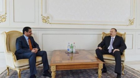 İlham Əliyev BƏƏ-nin səfirini qəbul etdi