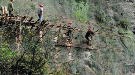 Китайские строители на грани смерти