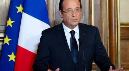 Olland Bakıya gəlir