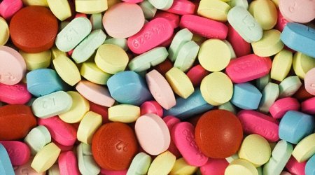 Taking too many vitamins pills 'increases risk of heart disease and cancer'