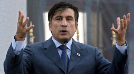 Saakaşvili Donbasda atəşə tutuldu