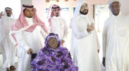 Obamanın nənəsi ümrə ziyarətində