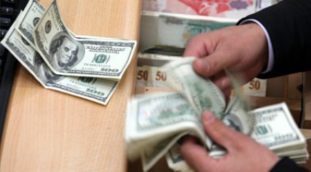 Dollar yenidən ucuzlaşdı