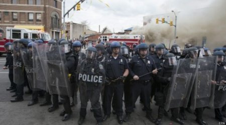 Комендантский час в США