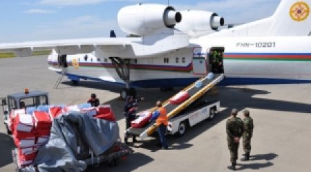 Азербайджан помог Непалу