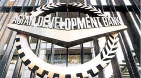 Asiya İnkişaf Bankının prezidenti Azərbaycana gəldi