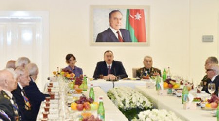 “Hitlerin ordusu Bakını zəbt etsə idi, xalqımıza qarşı soyqırımı törədilərdi”