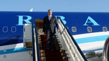 Prezident İlham Əliyev Moskvaya rəsmi səfərə getdi