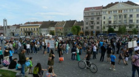 Rumıniyada kütləvi etiraz aksiyaları