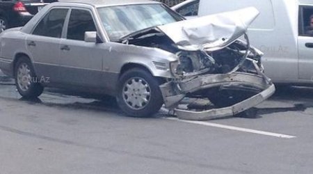 Тяжелое ДТП в центре Баку