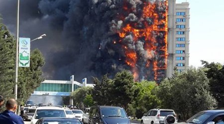 Сильный пожар на проспекте Азадлыг