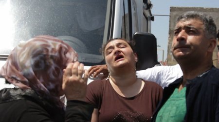 NO COMMENT: Yanan binadan son görüntülər