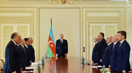 İlham Əliyevdən TAPŞIRIQ: keyfiyyətsiz üzlüklər binalardan söküləcək