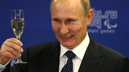 Qarabağ məsələsində Kremlin ikibaşlı oyunu: “Putin Qərbə üz tutub”