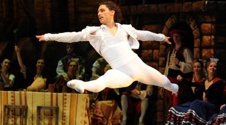 Love triangle at the Bolshoi