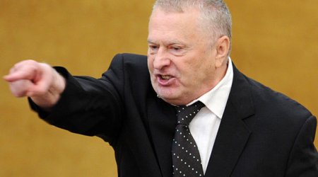 Жириновский призвал бомбить Киев