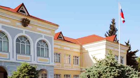 Азербайджанского режиссера наградили российским орденом Дружбы