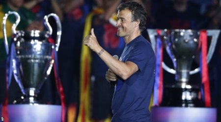 Barcelona: Coach Luis Enrique extends contract to 2017