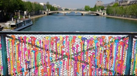 Parisian love padlocks replaced with graffiti art