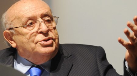 Dəmirəldən Azərbaycana ağsaqqal məsləhəti