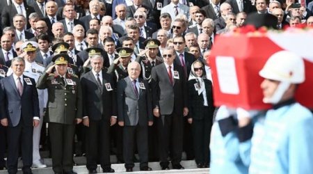 Kürdlərin partiyasından heç kim Dəmirəllə vidaya getmədi