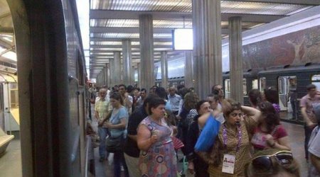 Проблема в Бакинском метро