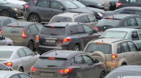Bakının yollarında müəyyən sıxlıq