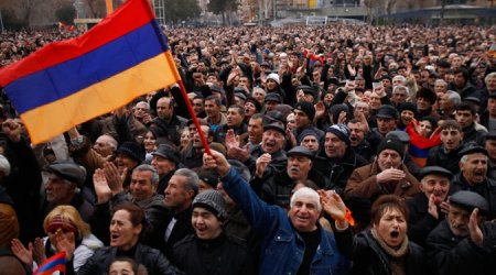 Kremlin fears a revolution in Armenia