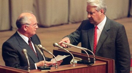Greeks, welcome to the Soviet Union of 1991