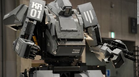 Giant robots set to duel