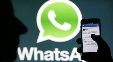 WhatsApp could soon allow ‘Liking’ pictures