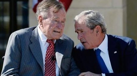 Keçmiş prezidentin boyun sümüyü qırıldı