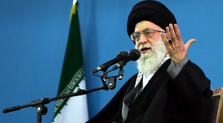 Xamneyi iranlılara əsəbləşdi