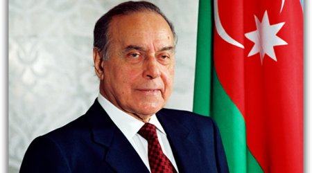 Heydar Aliyev and the meaning of leadership