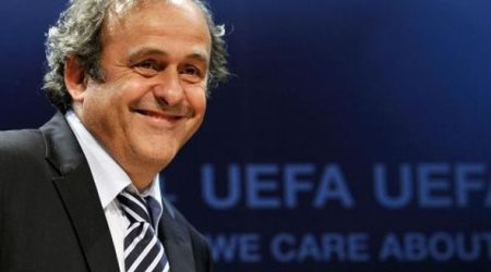 Platini FİFA-nın rəhbəri vəzifəsinə namizəd olacaq
