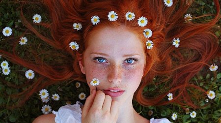 Photographer captures stunning portraits of flame-haired women