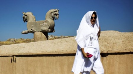 A tourist in the land of the ayatollahs