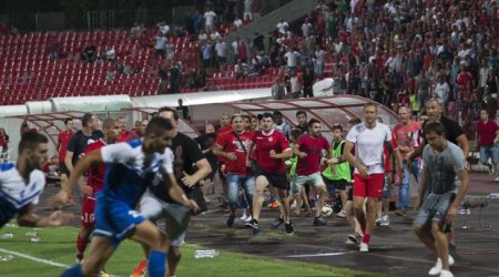 Израильских футболистов выгнали с поля