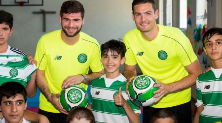 Celtic stars hand out goodies to refugee kids in Baku