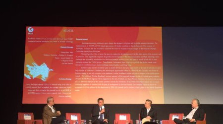 Ceyhun Mollazadə GTİ sammitində çıxış etdi