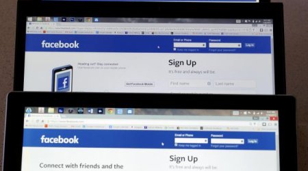 Facebook struggles to sell advertising