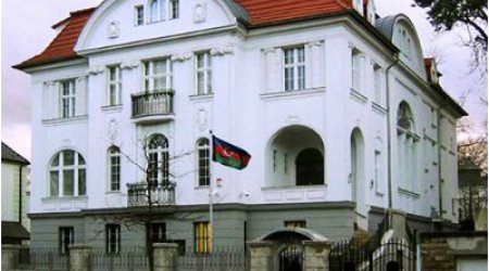 Səfirlik jurnalist Rasim Əliyevin ölümünün siyasiləşdirilməsini pisləyir