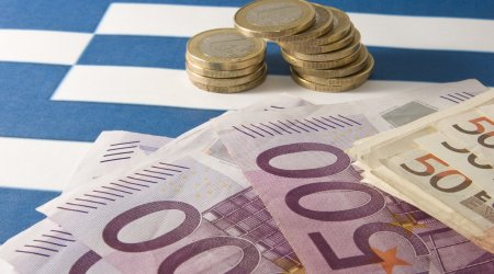 Yunanıstana 86 mlrd avro məbləğində yardım proqramı təsdiqləndi