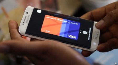 Samsung Pay: What is it and how does it compare to Apple Pay?