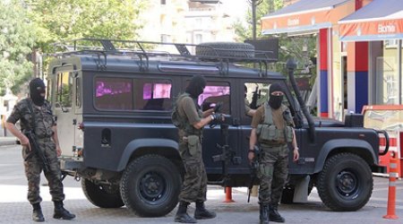 Türkiyədə həbslər başladı