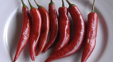 Adding chilli to food really CAN help you lose weight