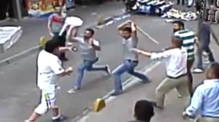 Mob of Turkish shopkeepers attack an Irish tourist with chairs and sticks