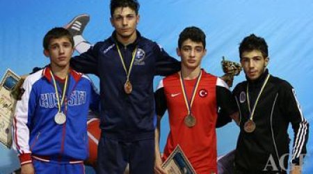 Azerbaijani wrestler wins bronze of Cadet World Championships