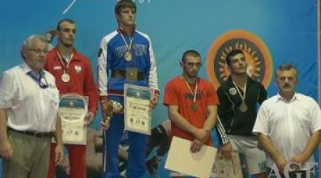 Azerbaijani wrestlers win 2 bronze medals of Cadet World Championship