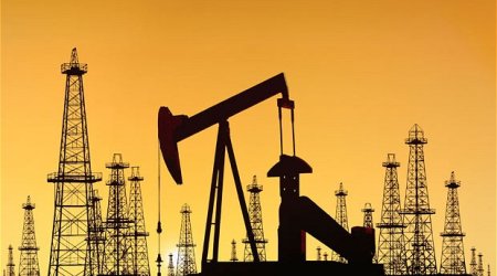 Azerbaijani oil price goes up about $3
